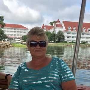 Meet your Posher, Karen